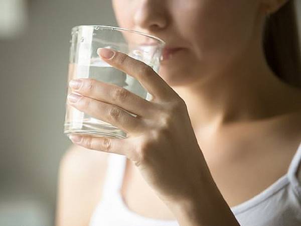 Mơ thấy uống nước đánh con gì trúng ngay độc đắc?