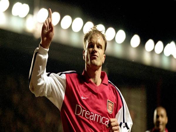 Tiền vệ Dennis Bergkamp