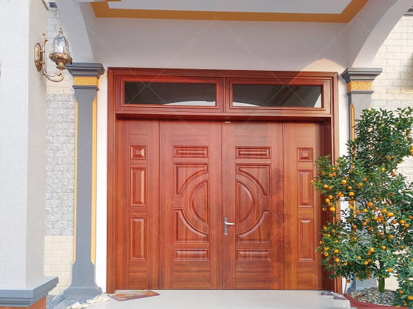 Nhà có 2 cửa chính có tốt không?