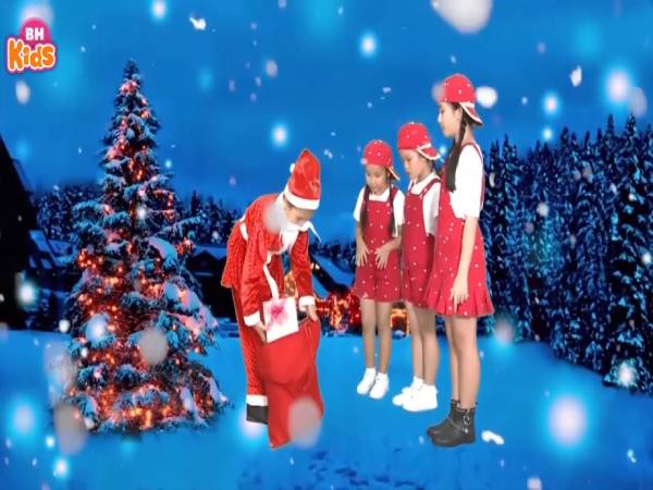 Nhìn thấy ông già noel có ý nghĩa gì? Niềm vui nào đang chờ đón?