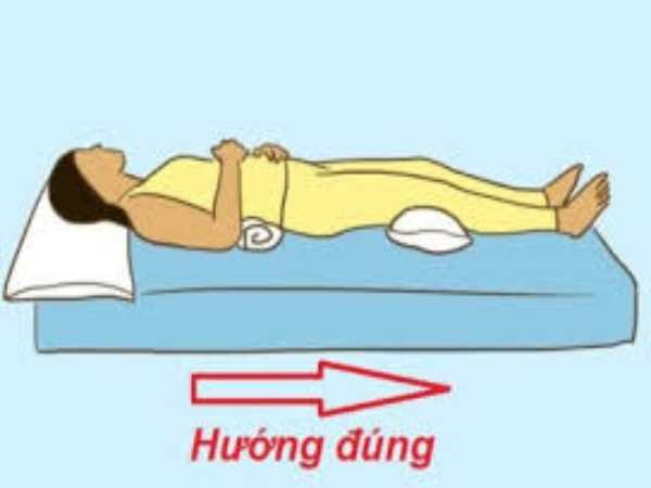 Nằm ngủ quay đầu hướng nào tốt cho sức khỏe gia chủ?