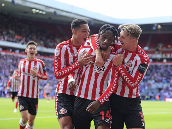 Bản sắc và phong cách thi đấu của CLB Sunderland Bản sắc và phong cách thi đấu của CLB Sunderland