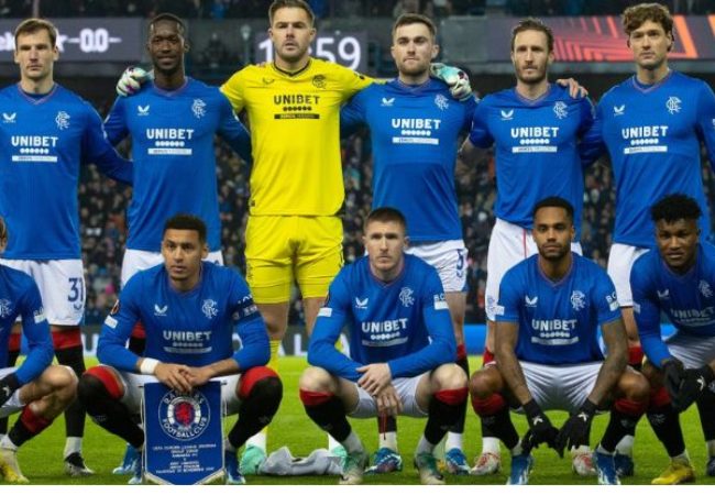 Hỗn loạn bắt đầu: Rangers rơi vào vòng xoáy bất ổn