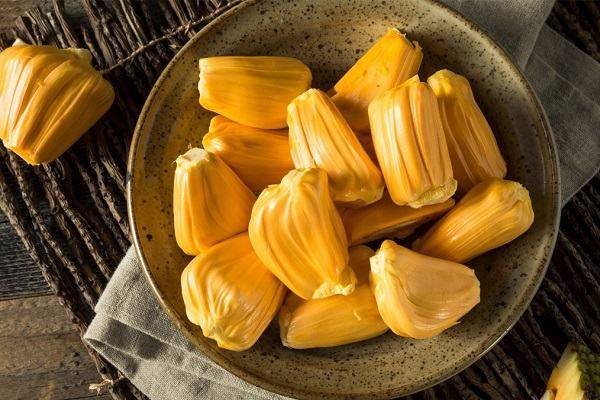 Nằm mơ thấy ăn mít là điềm báo gì, liên quan vận tài lộc?