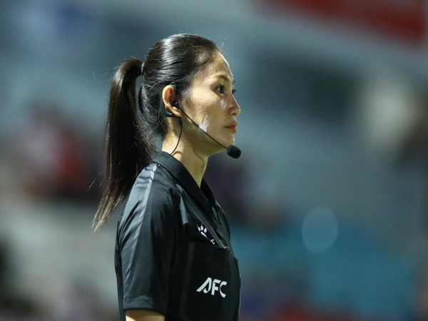 BĐVN: Trọng tài người Lào nghĩ gì sau quyết định