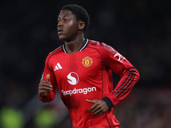 HLV Ruben Amorim Khẳng Định Kobbie Mainoo Là Tương Lai Của MU, Bác Bỏ Tin Cho Mượn