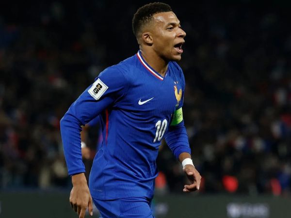 Top pha solo và bàn thắng đẹp nhất vòng bảng C1 2025/26